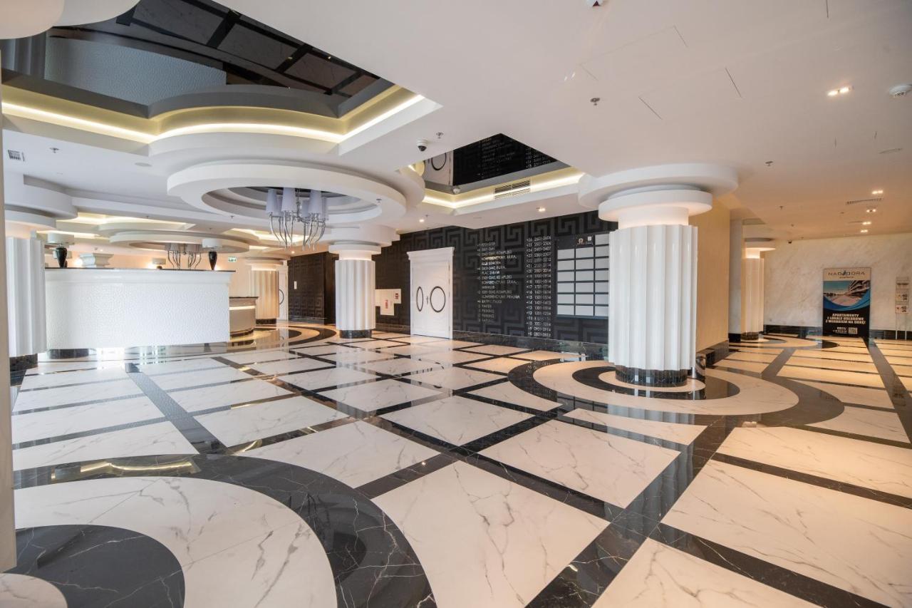 Hanza Tower Luxury ชเตชชิน ภายนอก รูปภาพ